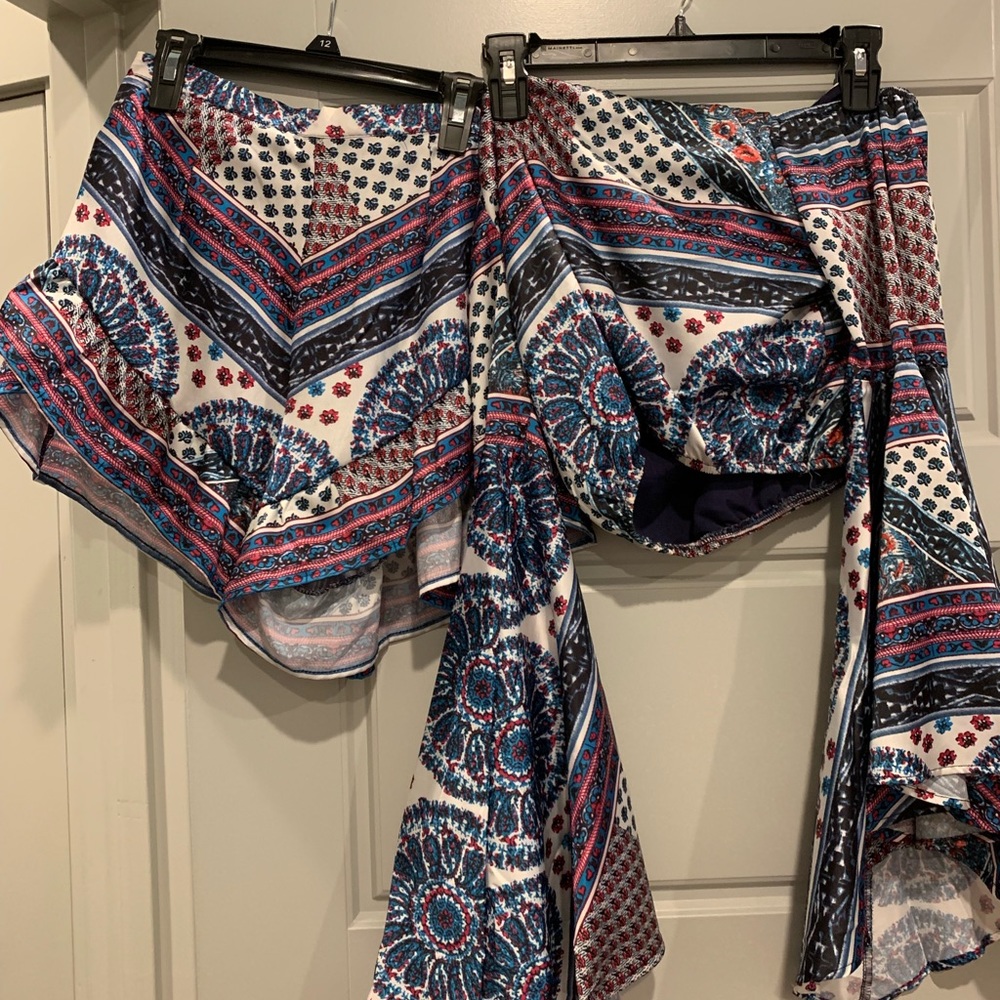 Super cute two piece set worn once!!
